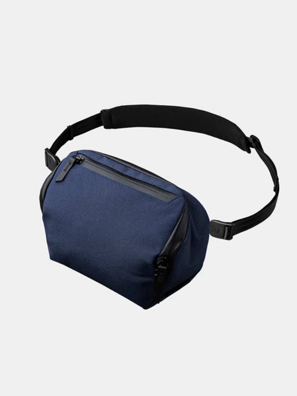ALPAKA Vertex Pouch Mini 2L In Navy NWOT